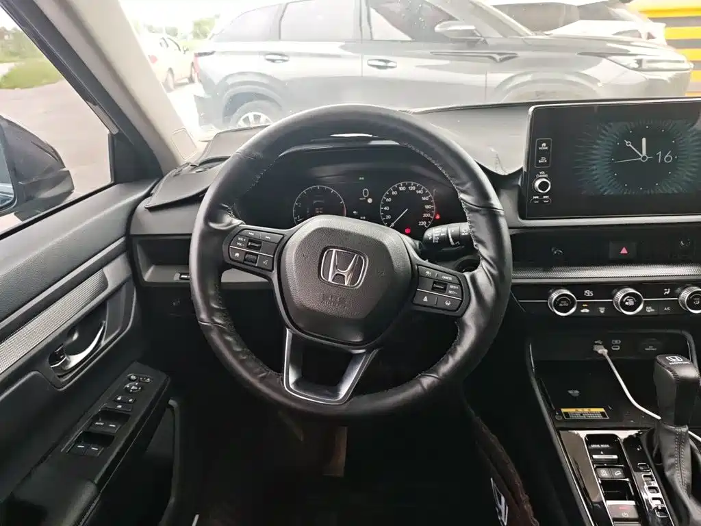 Honda CR-V — миниатюра 3