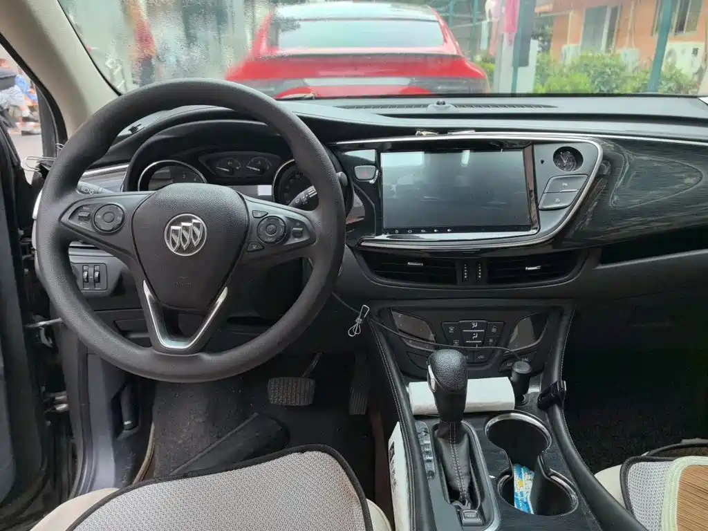 Buick Envision Plus — миниатюра 6