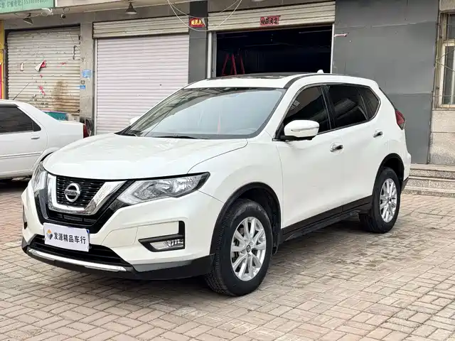 NISSAN QIJUN 2017