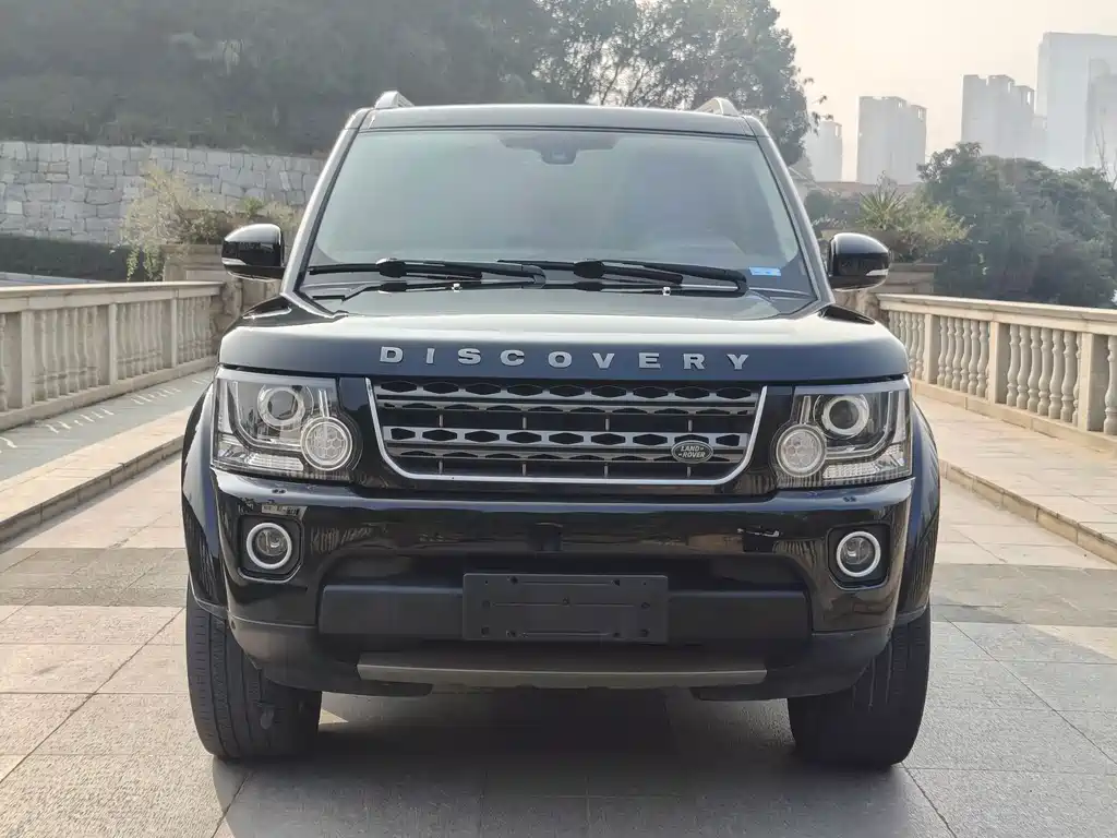 Land Rover Discovery 2016 3.0 SC V6 HSE