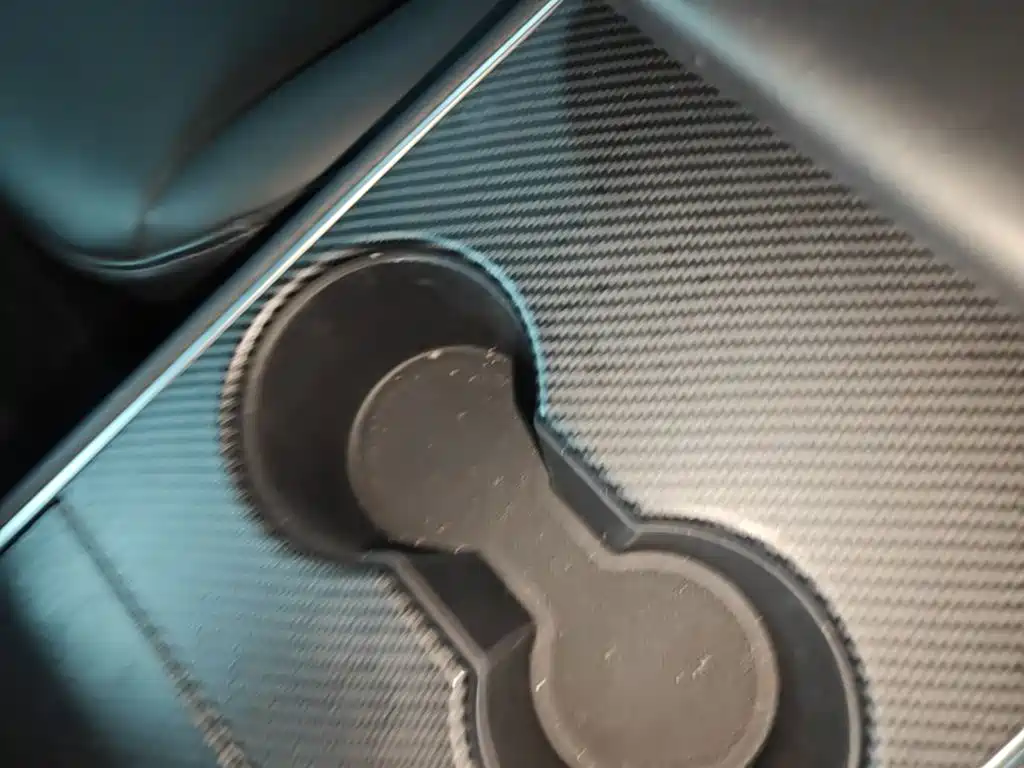 Tesla Model 3 — миниатюра 9