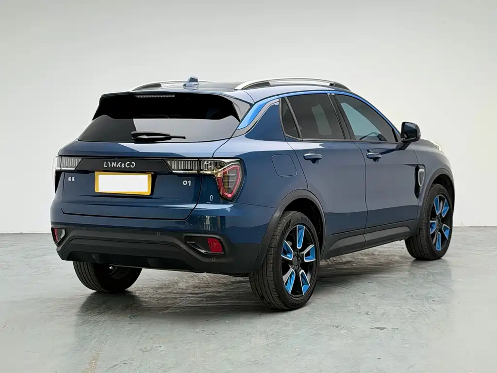 Lynk & Co 01 — миниатюра 6