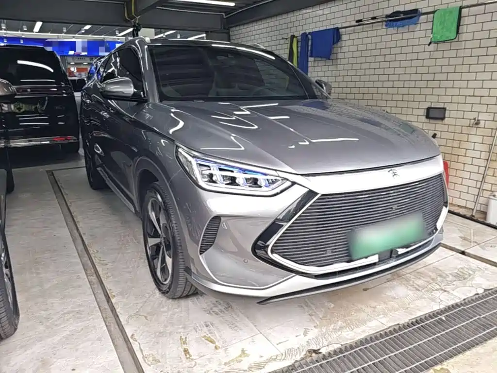 BYD PLUS New Energy — миниатюра 4