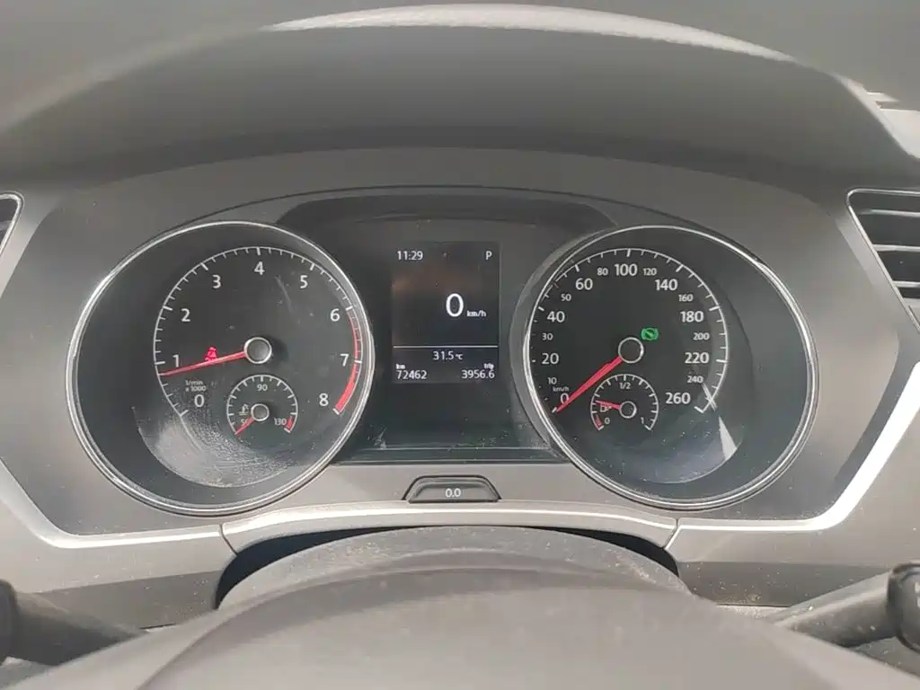 Volkswagen Touran — миниатюра 12