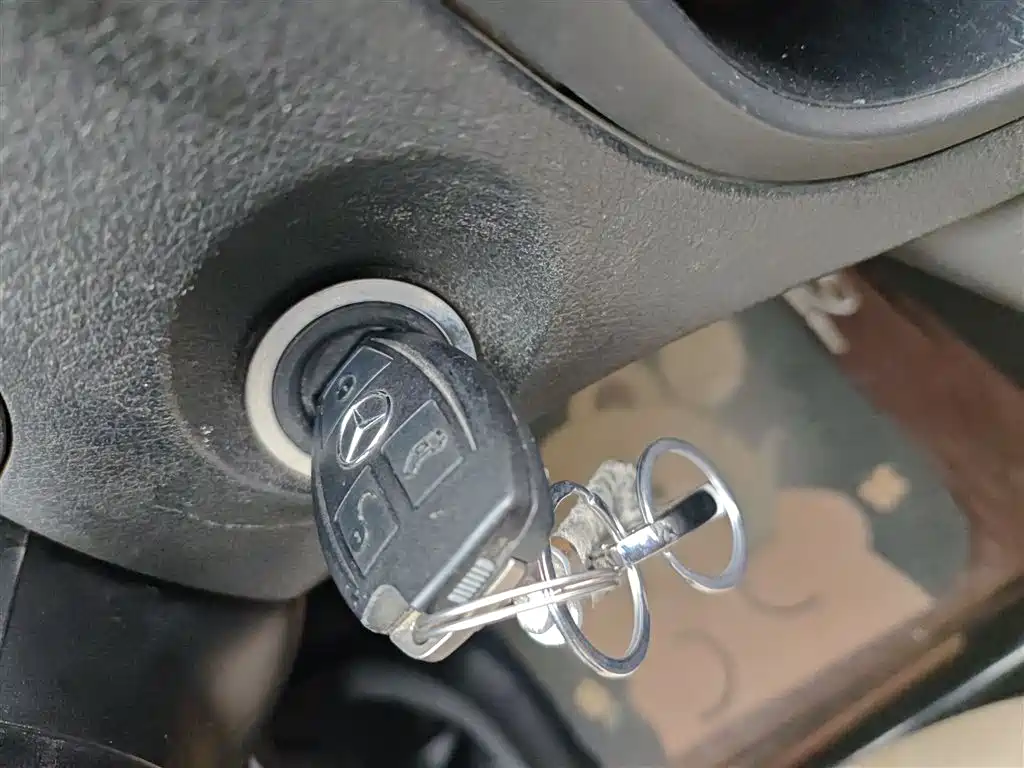 Mercedes-Benz Vito 2021 2.0T 7 мест