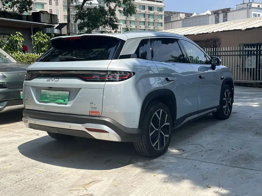 BYD L DM-i — миниатюра 10
