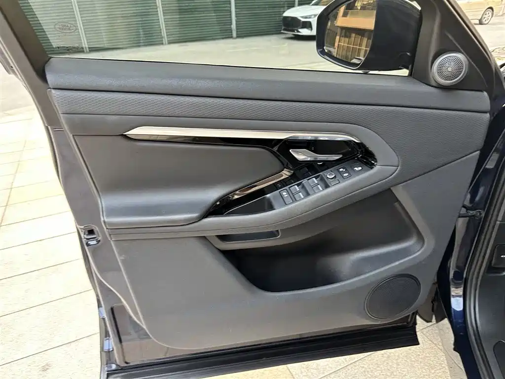 LAND ROVER RANGE ROVER AURORA