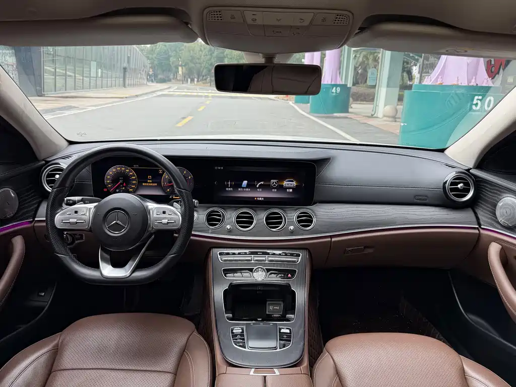Mercedes-Benz E-Class E 2019 E 300 L Sport Fashion