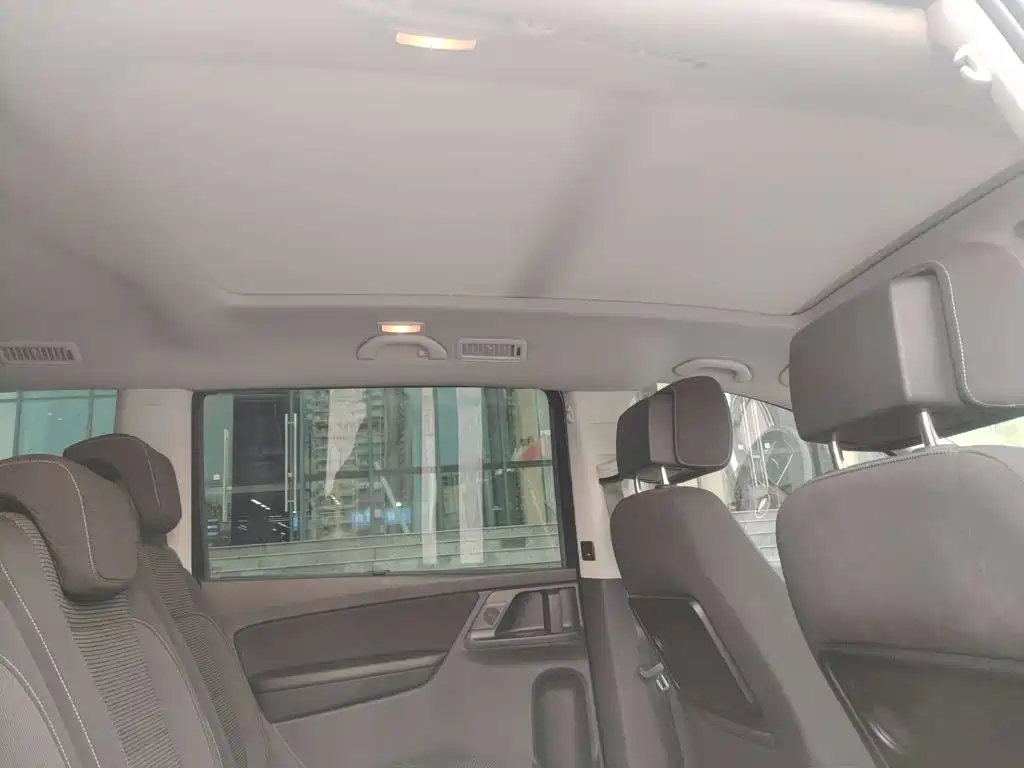 Volkswagen Sharan — миниатюра 11