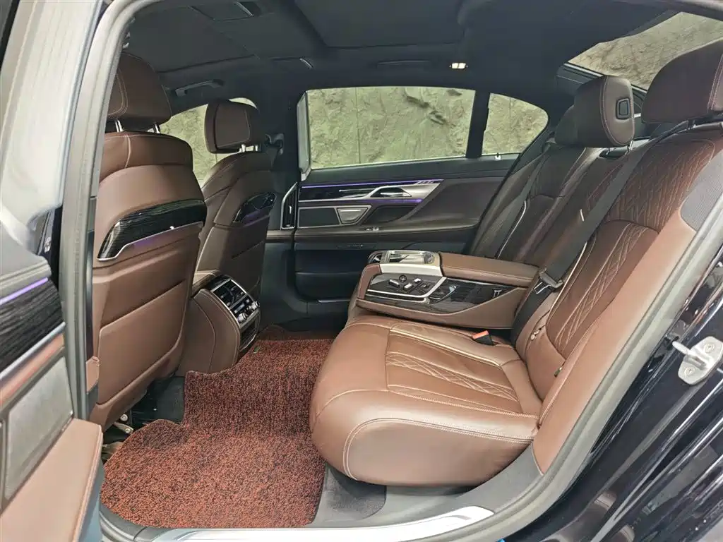 BMW 7 Series 7 2019 730Li M Sport