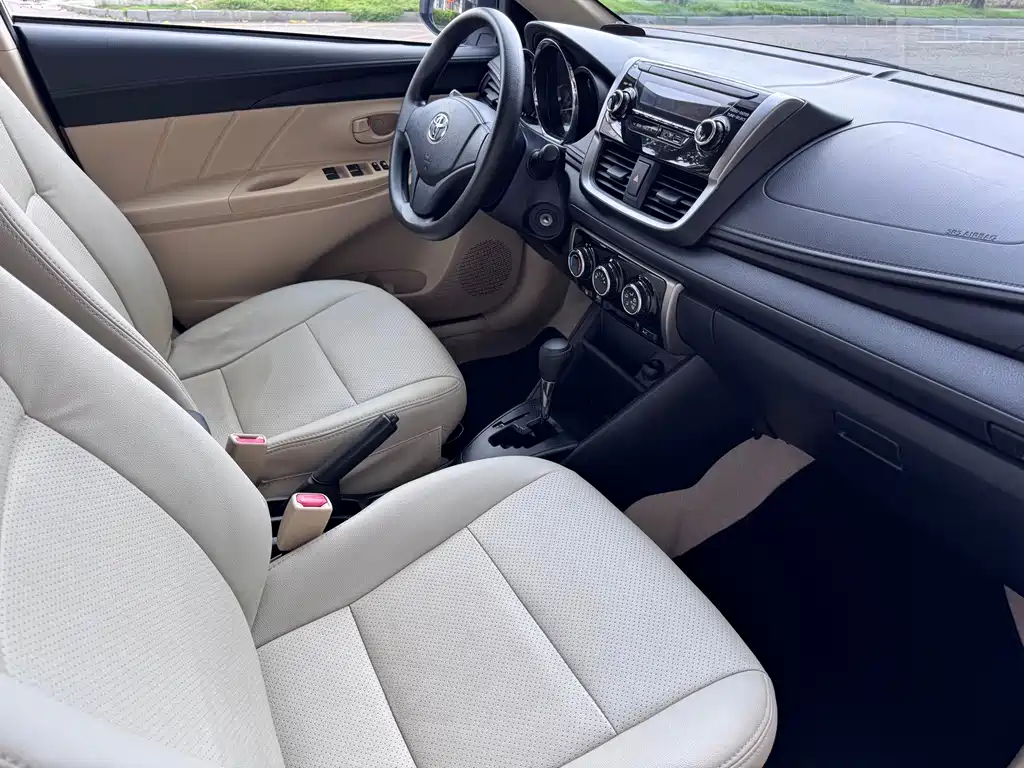 Toyota Yaris L — миниатюра 16