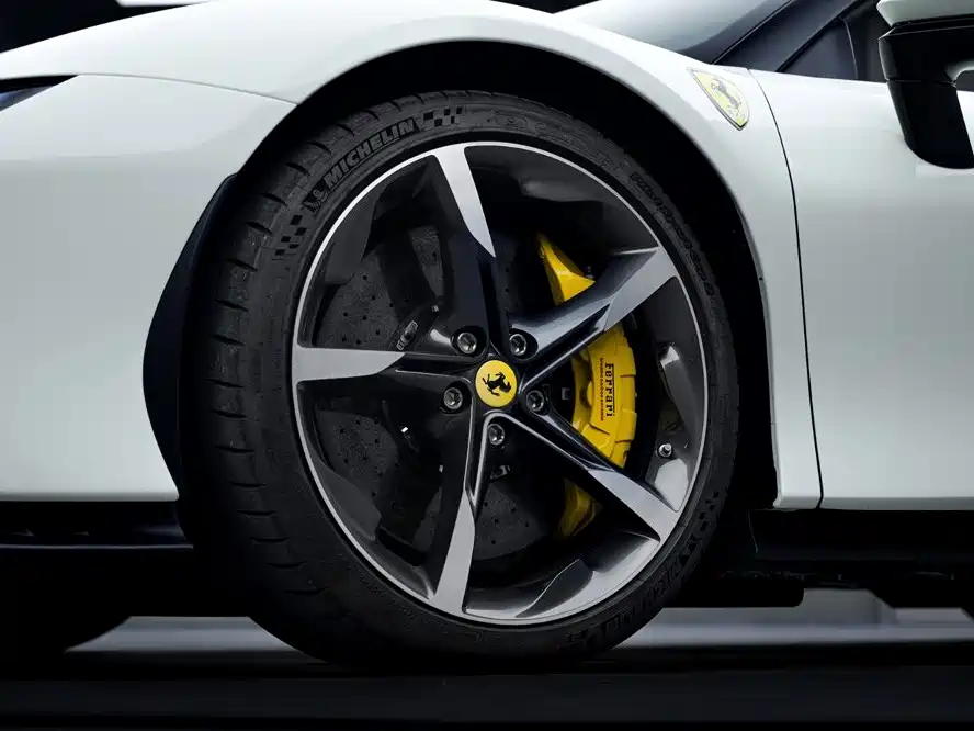 Ferrari SF90 — миниатюра 10