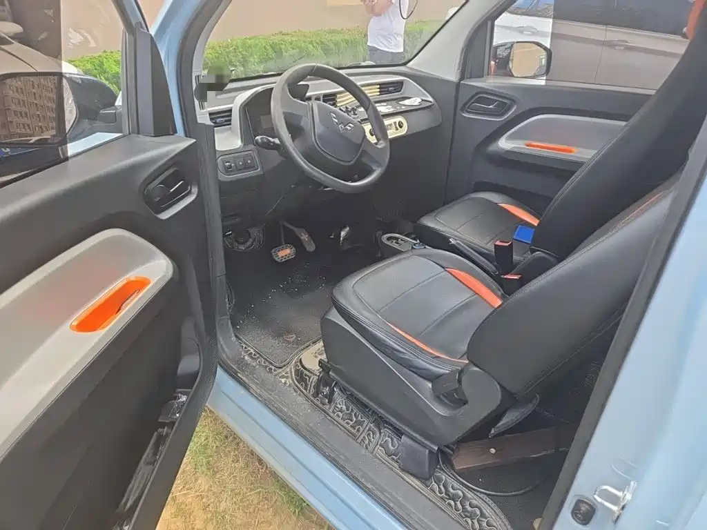 Wuling MINIEV — миниатюра 17
