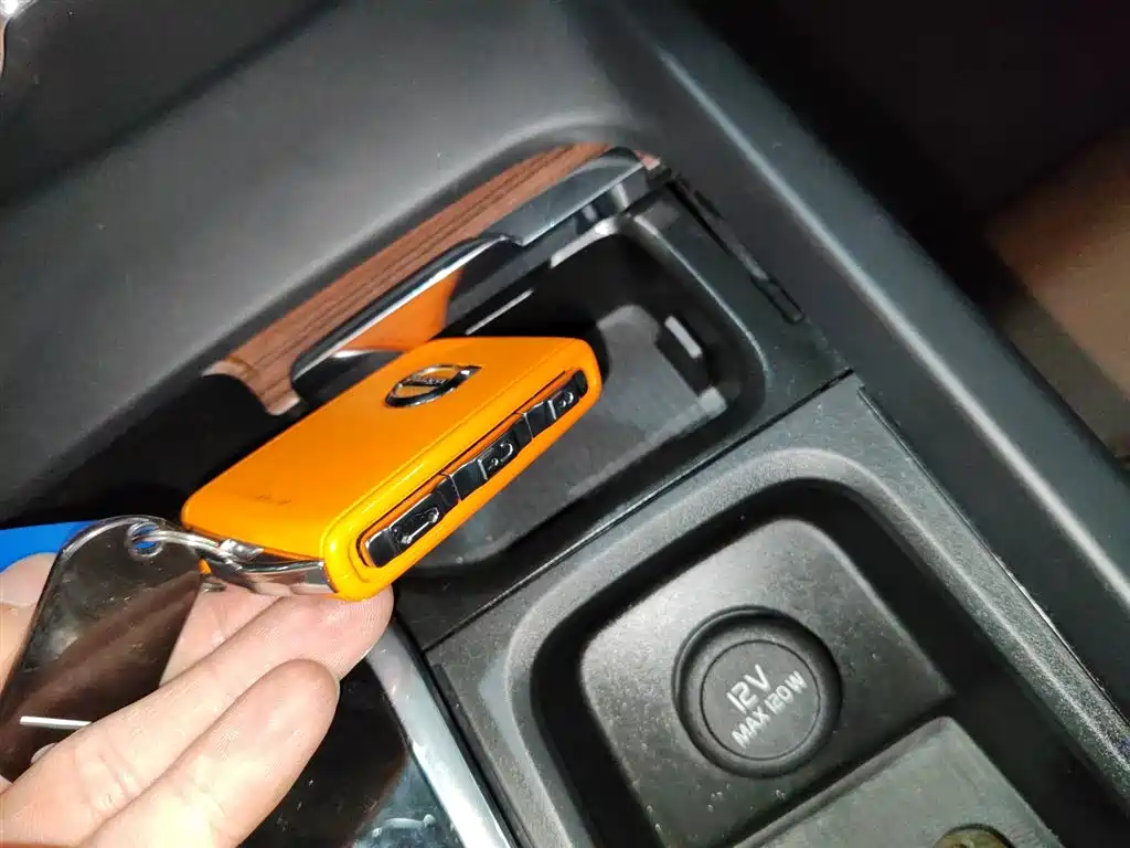 Volvo S60 - фото 17