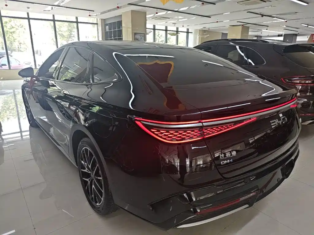 BYD Seal — миниатюра 5