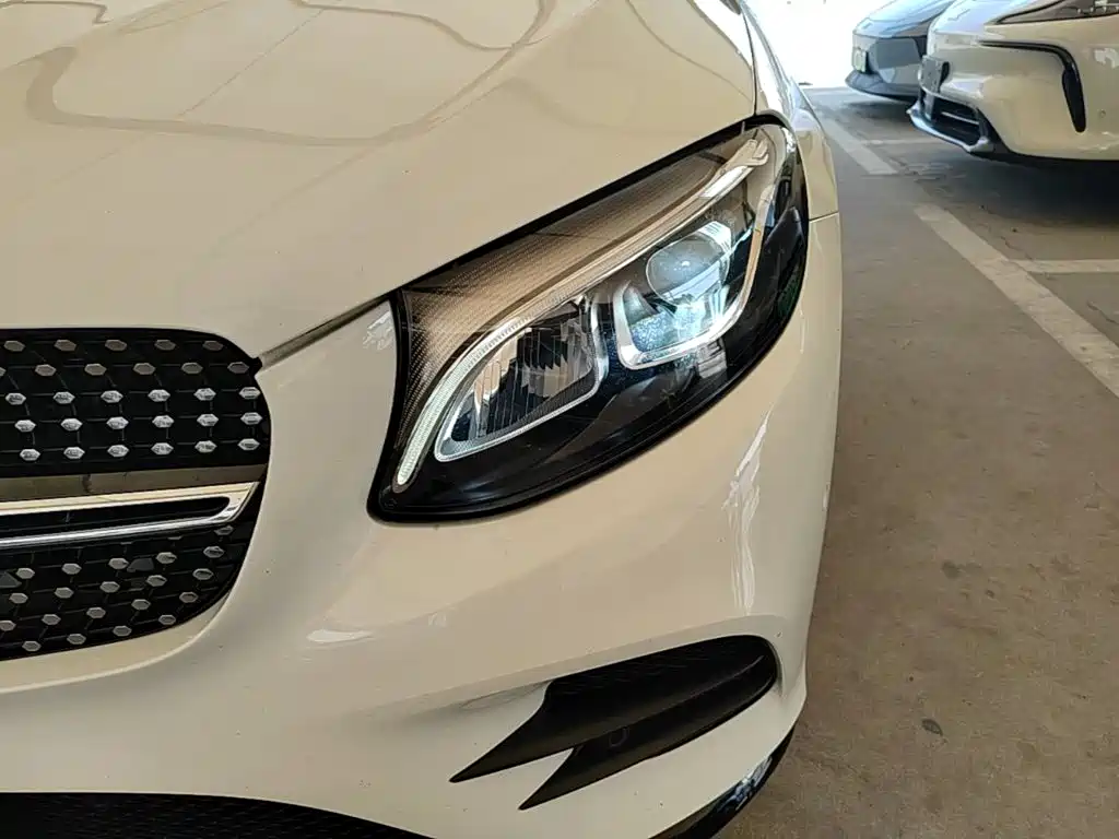 Mercedes-Benz GLC Coupe — миниатюра 24