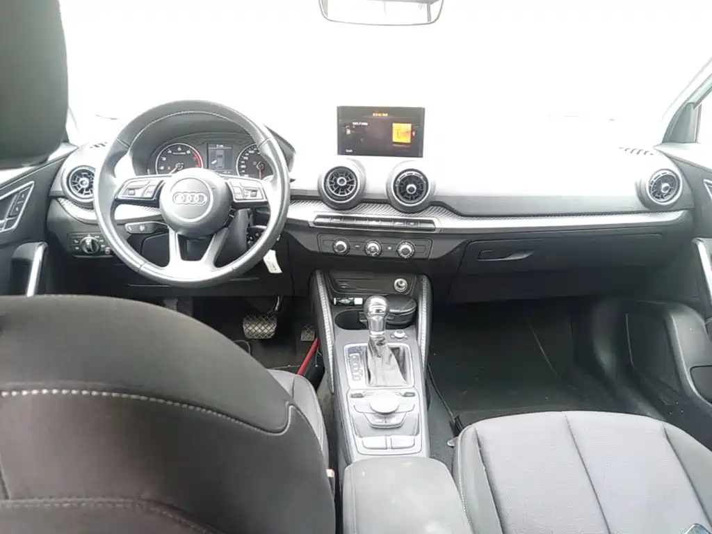 Audi Q2L — миниатюра 10