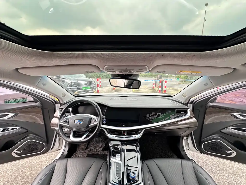 Geely Borui Hybrid — миниатюра 13