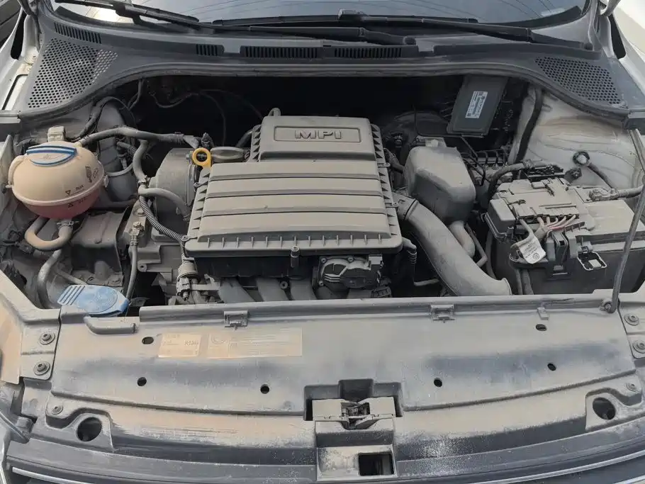 Volkswagen Santana — миниатюра 10