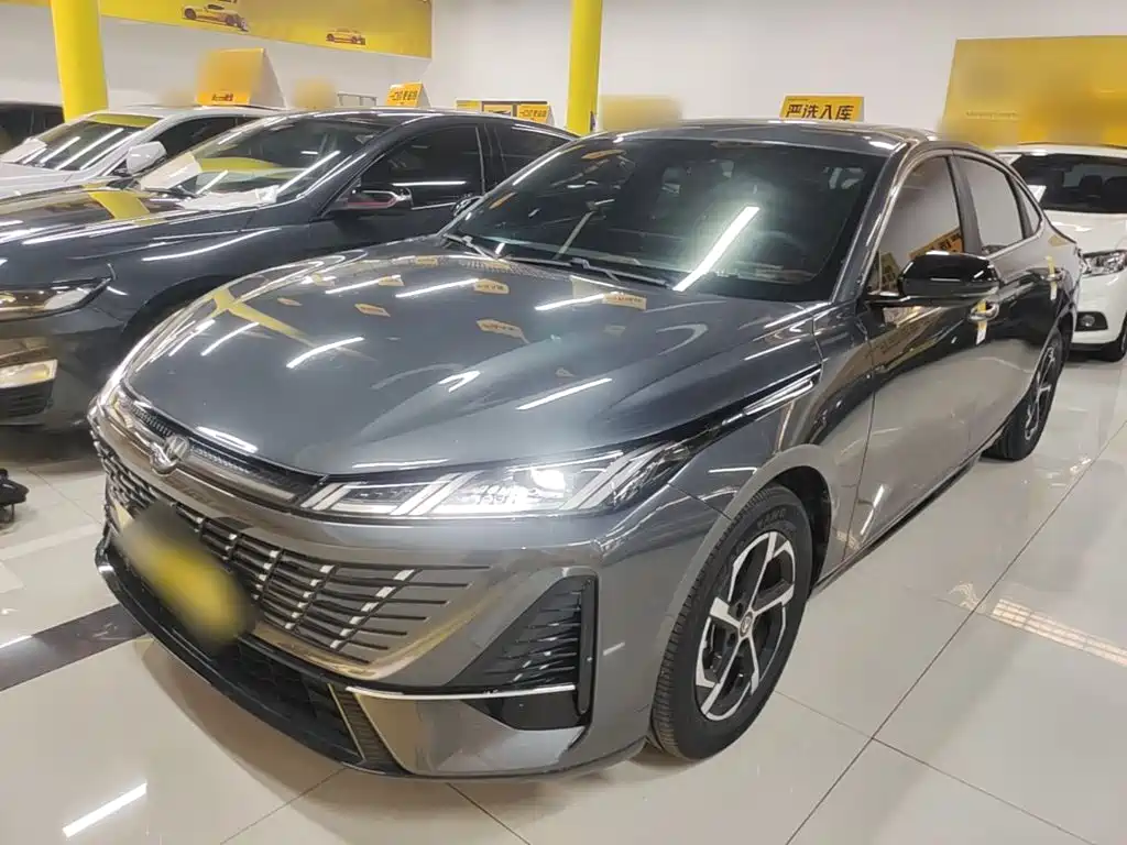 Changan Eado — миниатюра 2