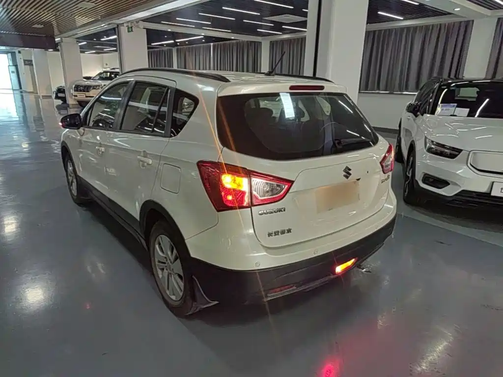 Suzuki S-Cross — миниатюра 5