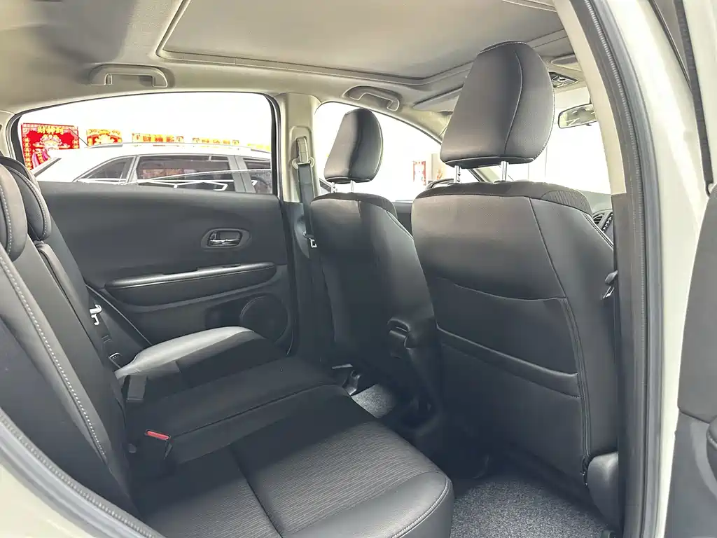 Honda Vezel — миниатюра 19