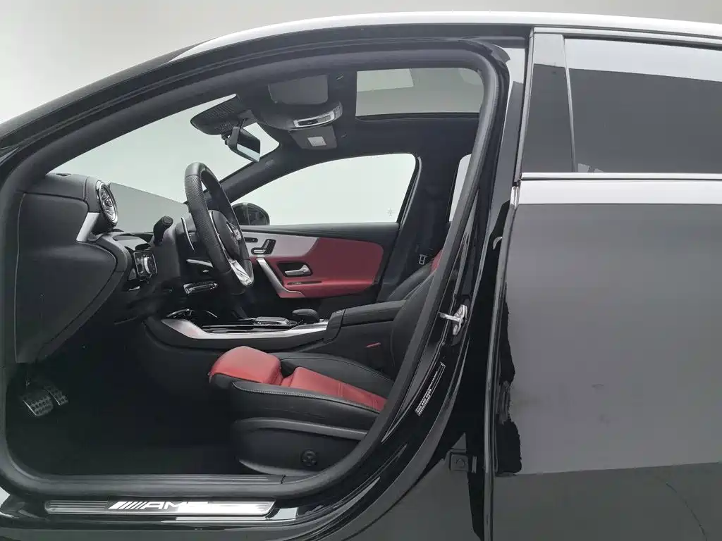 Mercedes-Benz A-Class AMG (Import) — миниатюра 10