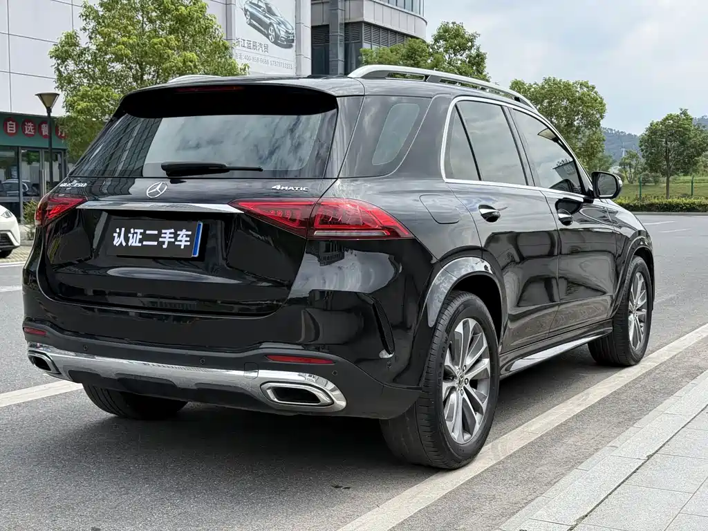 Mercedes-Benz GLE (Import) — миниатюра 7