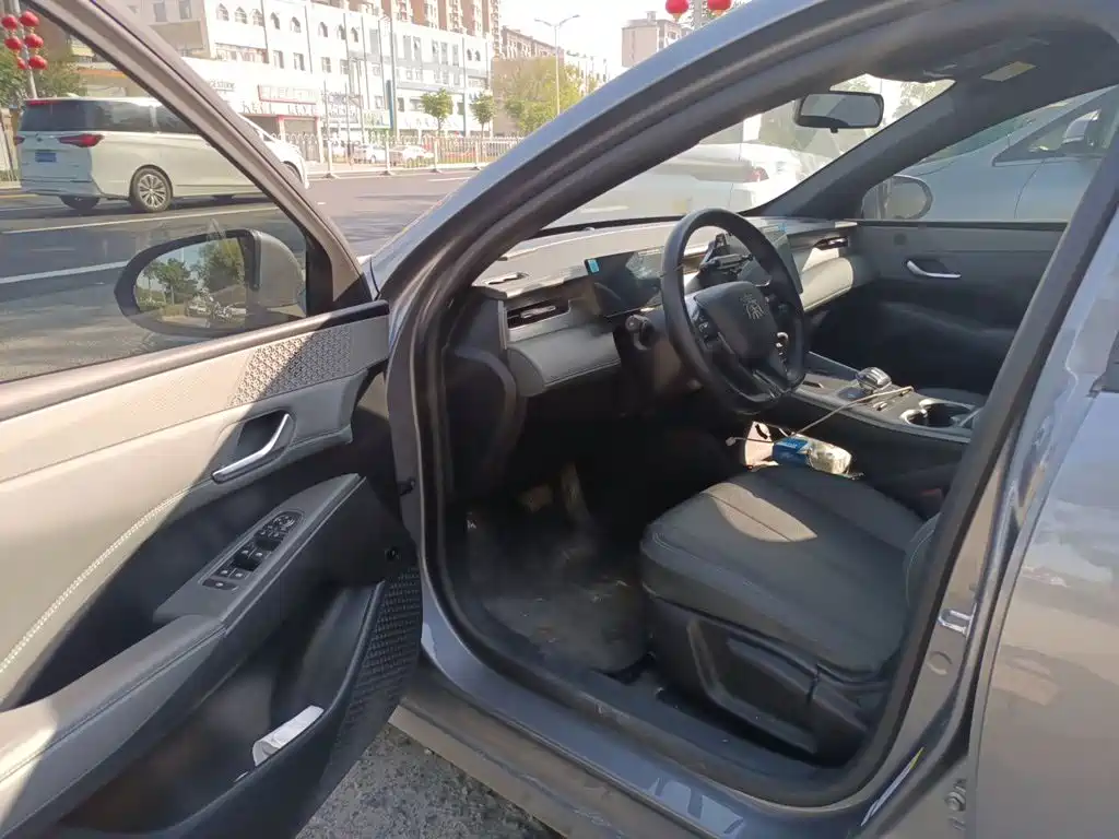 BYD Qin PLUS — миниатюра 17