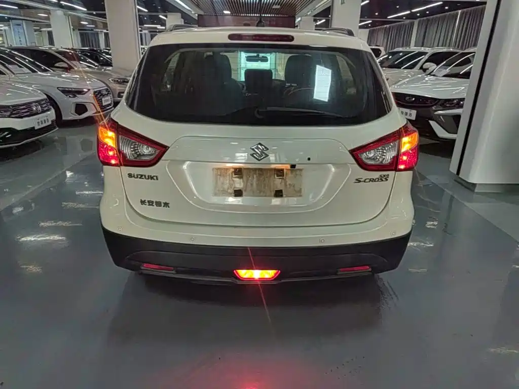Suzuki S-Cross — миниатюра 6