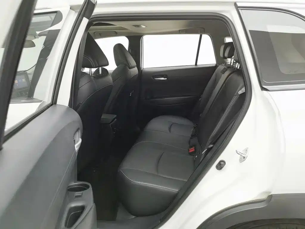 Toyota Frontlander — миниатюра 15