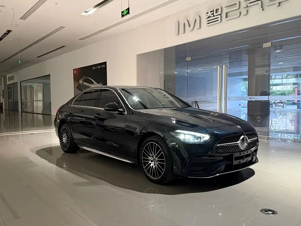 Mercedes-Benz C-Class 2023