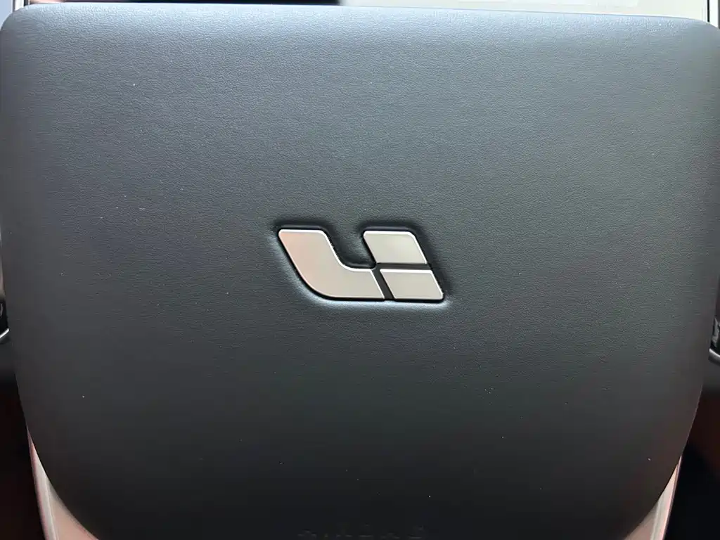 Li Auto Li L9 — миниатюра 23