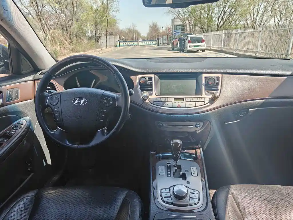 Hyundai Лоуренс. — миниатюра 4