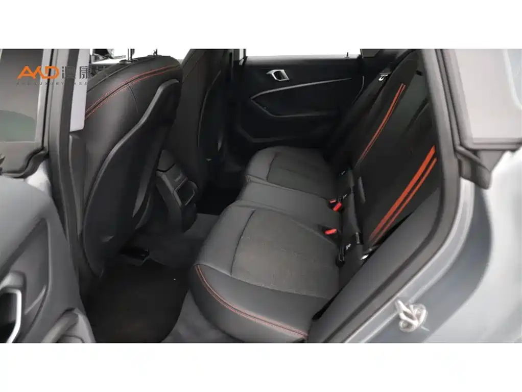 BMW 2 Series (Import) — миниатюра 7