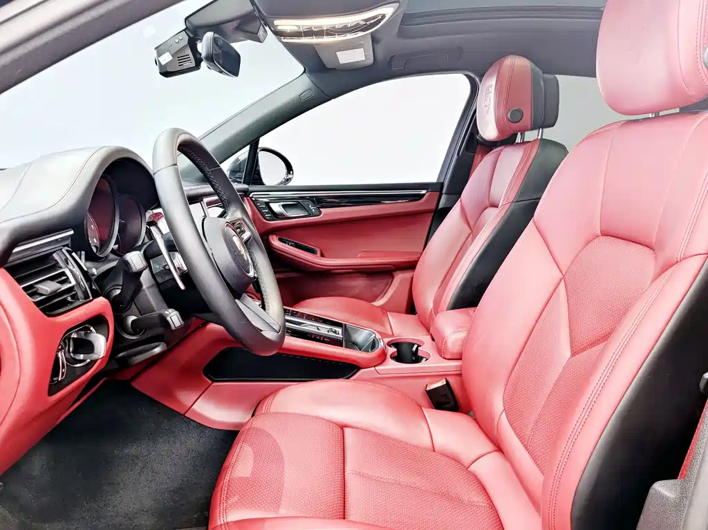 Porsche Macan — миниатюра 13