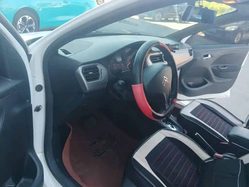 Citroen Elysee — миниатюра 21