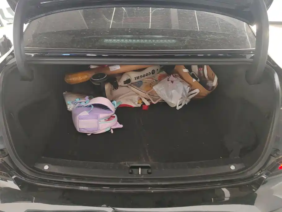 Volvo S90 — миниатюра 4