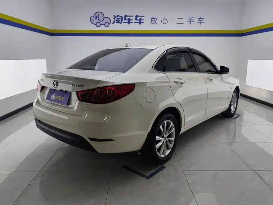 BAIC Senova D50 — миниатюра 3