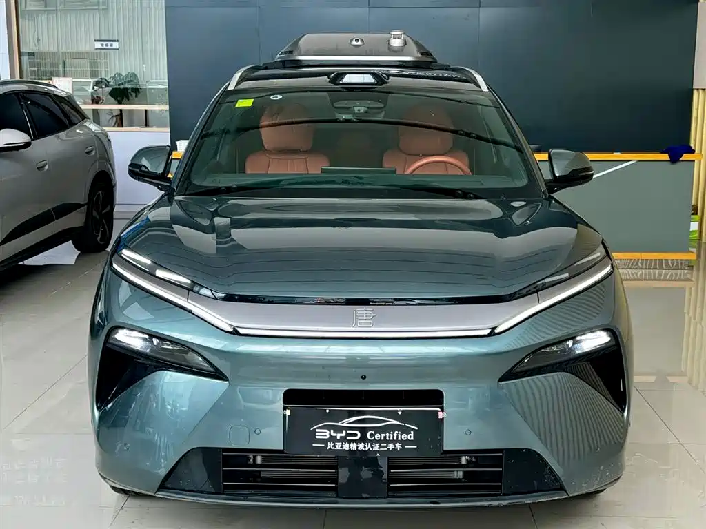 BYD Tang L L 2025 DM 175KM