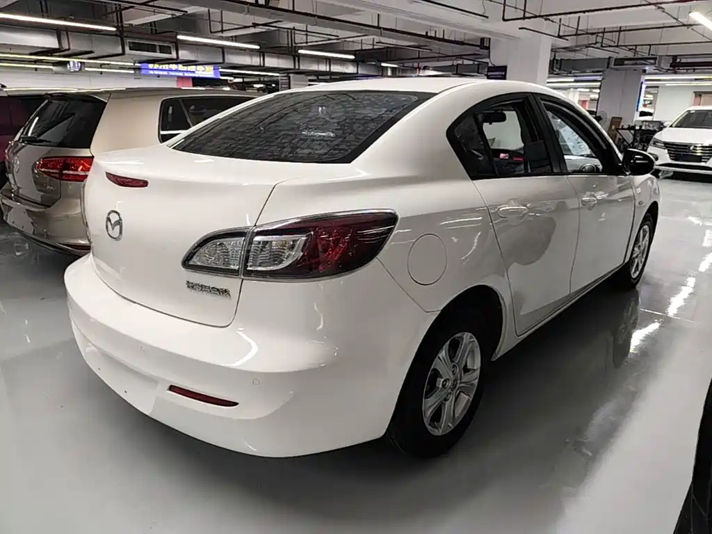 Mazda 3 Xingcheng — миниатюра 7