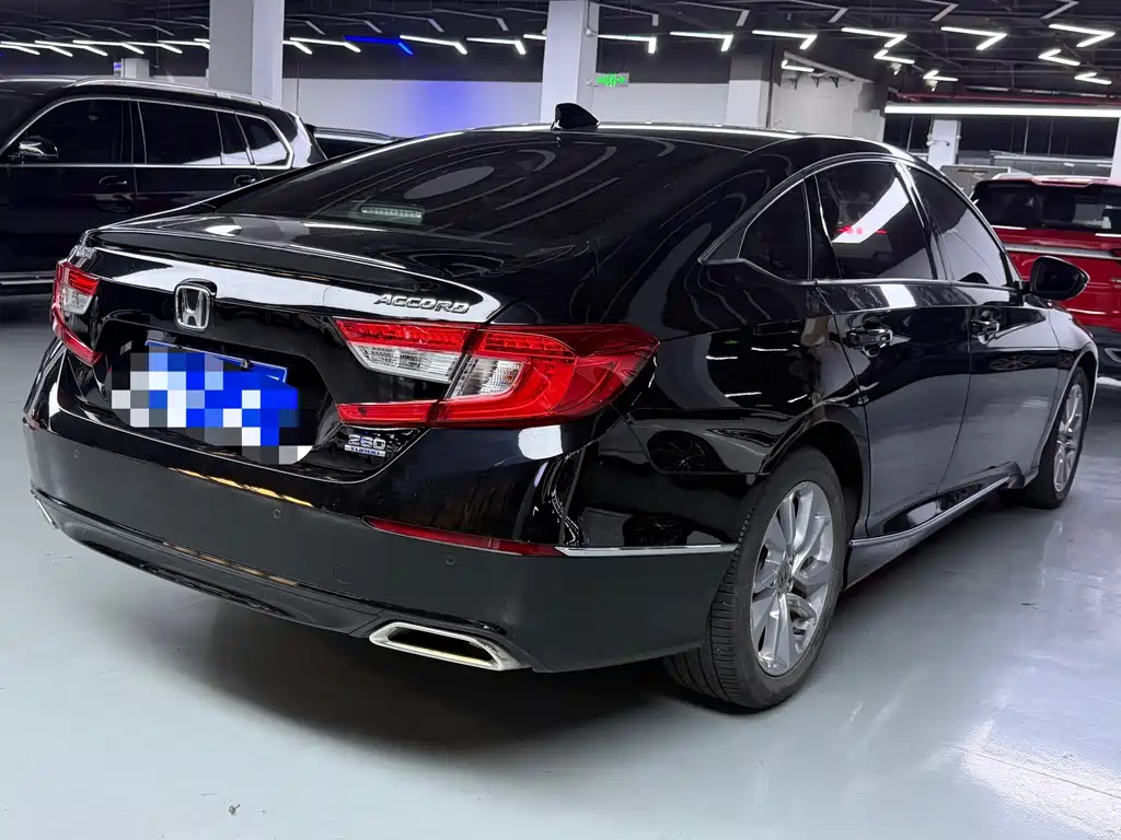 Honda Accord — миниатюра 15