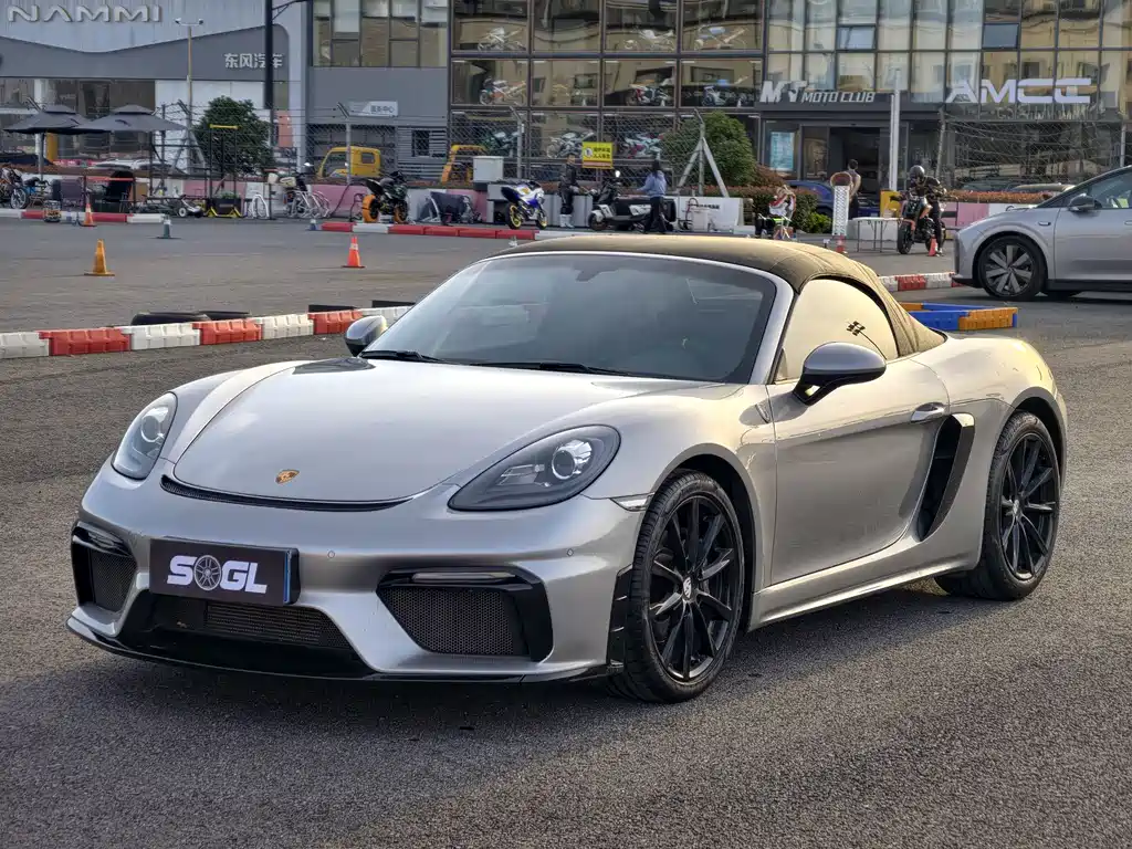 Porsche 718 2017