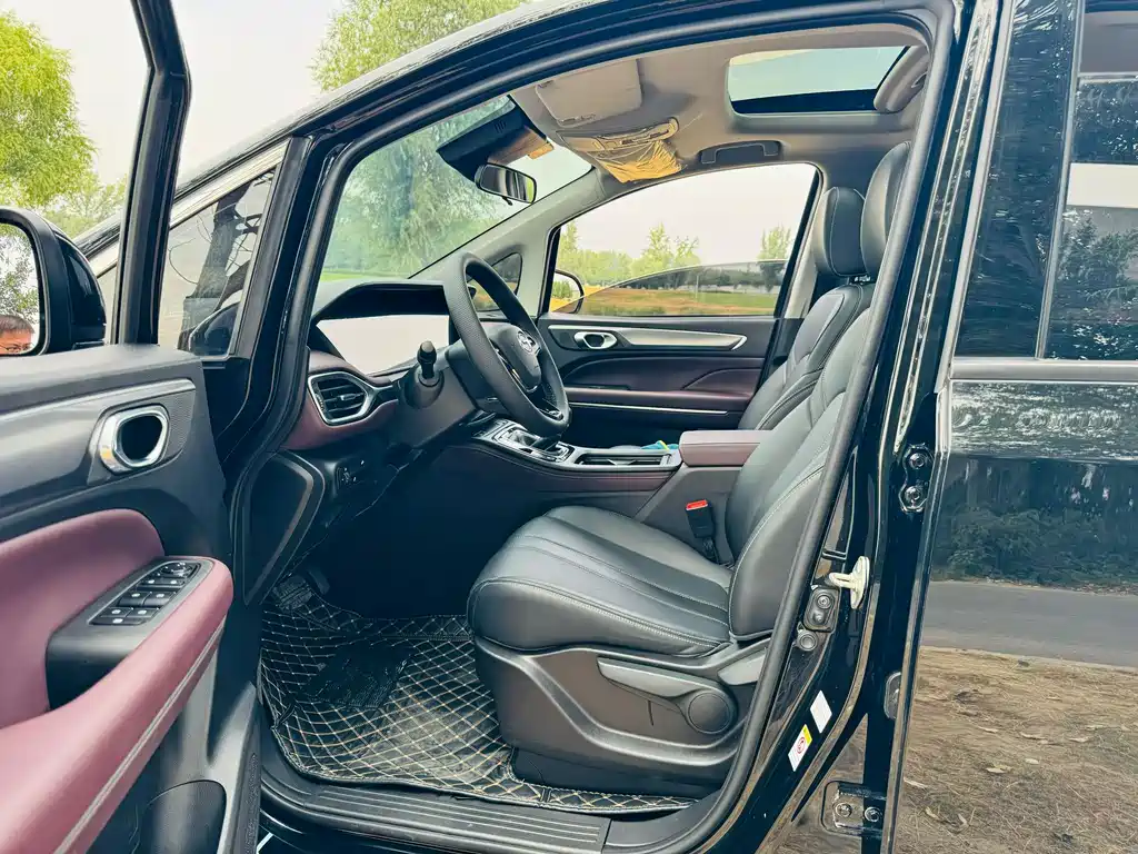 GAC Motor Trumpchi M6 — миниатюра 6