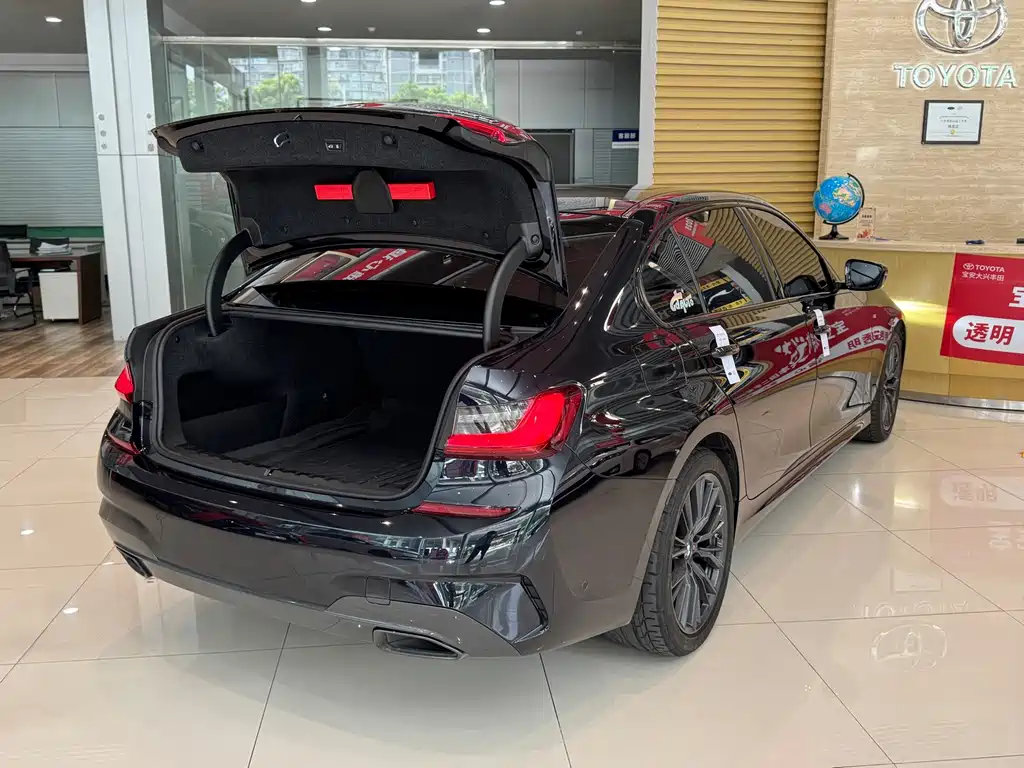 BMW 3 Series — миниатюра 20