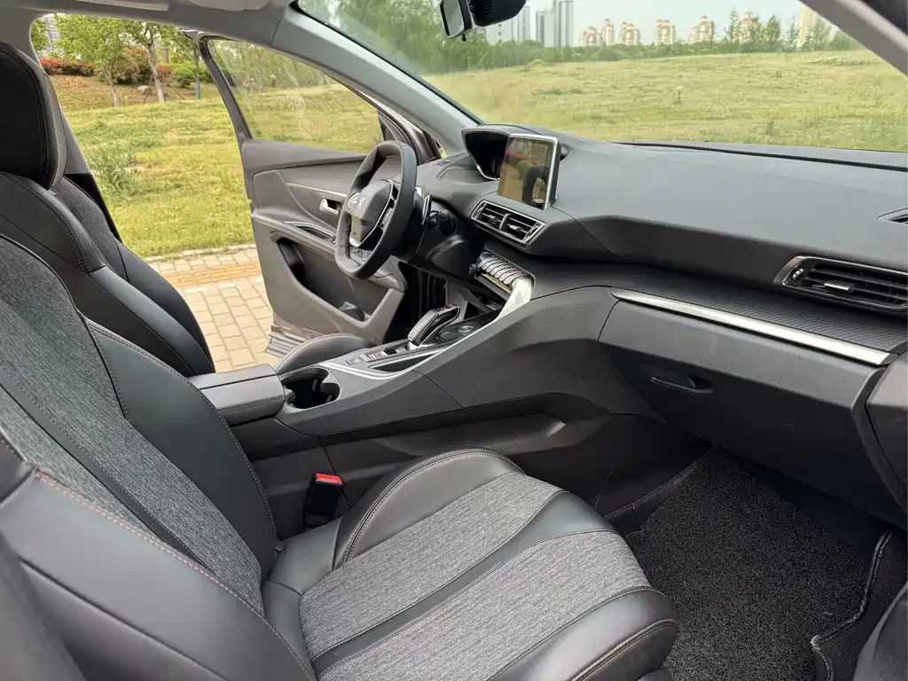 Peugeot 4008 — миниатюра 9