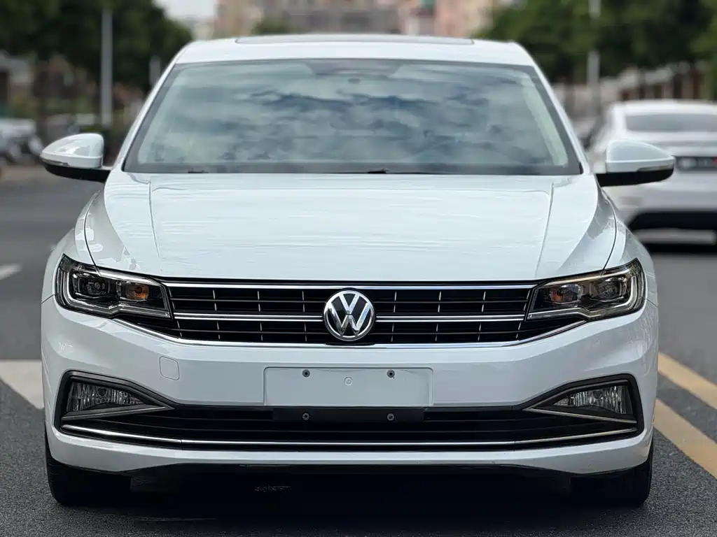 Volkswagen Bora — миниатюра 2