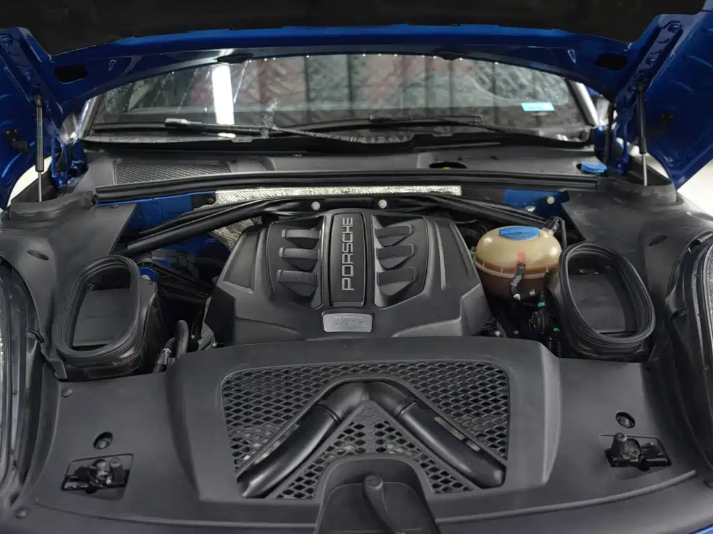 Porsche Macan — миниатюра 18