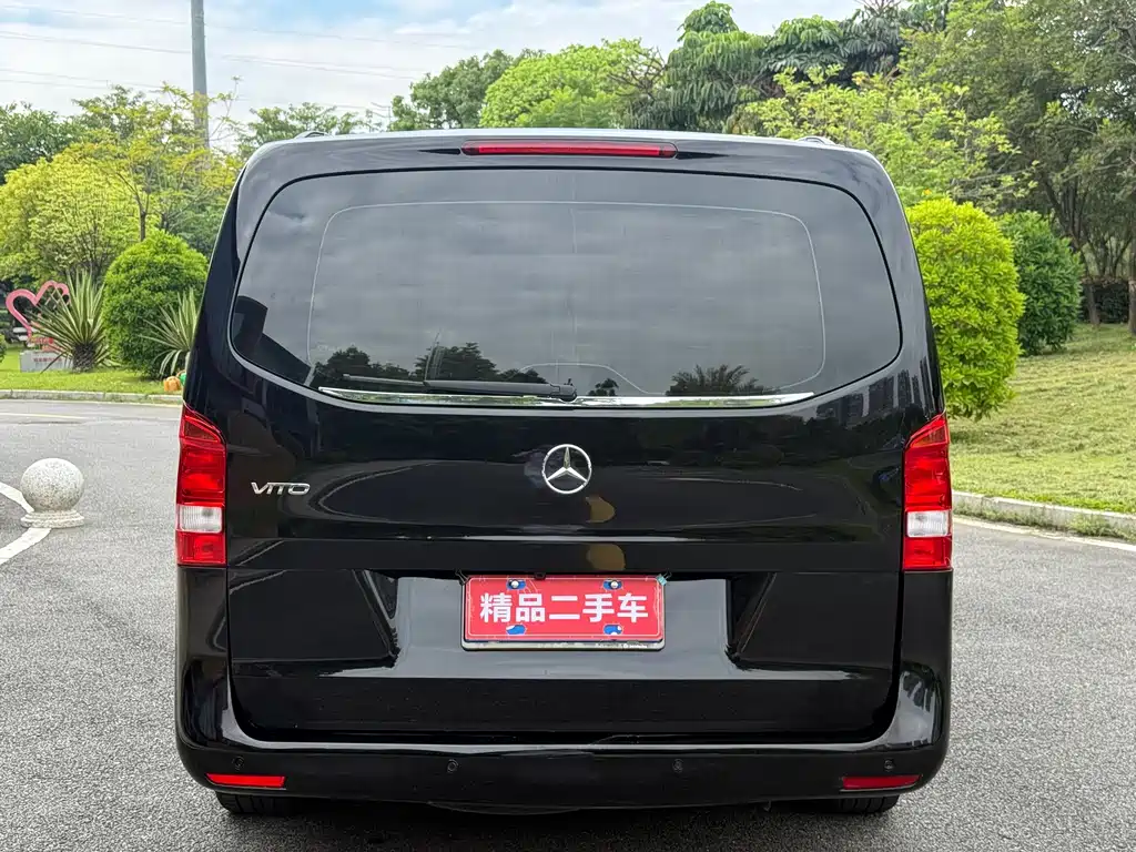 Mercedes-Benz Vito — миниатюра 6