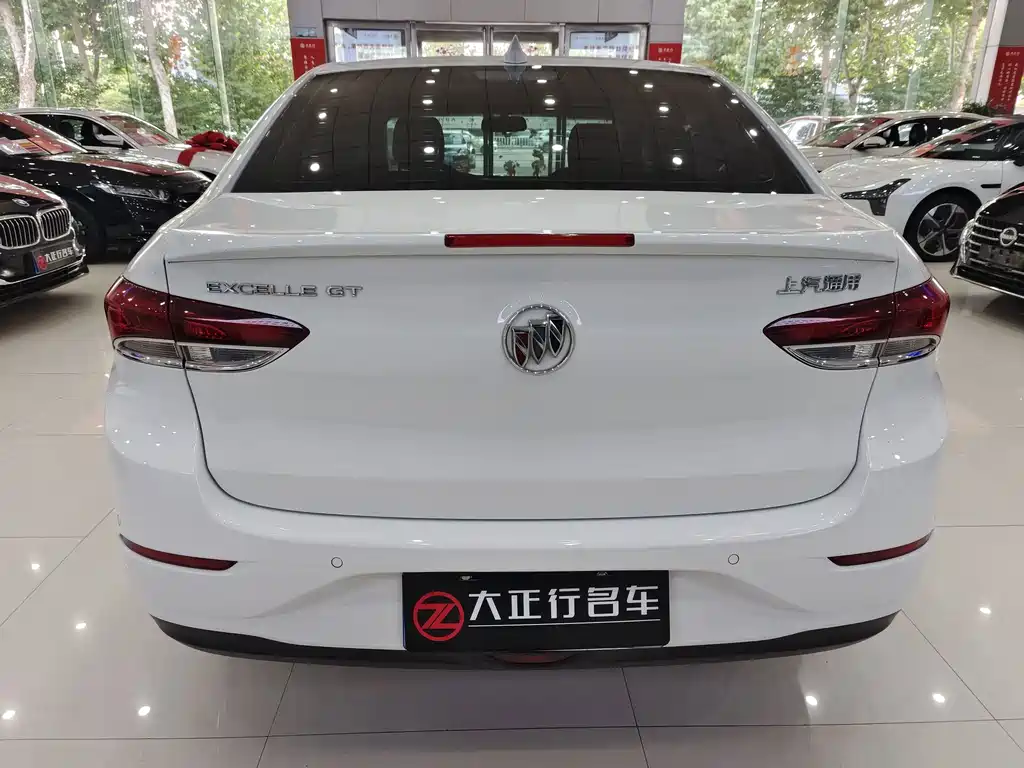 Buick Excelle — миниатюра 5